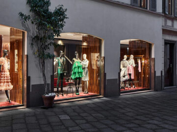 Dolce & Gabbana, Via Della Spiga 2 – MILAN – IT